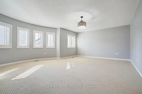 1209 Mctavish Drive Newmarket ON L3X 0A9