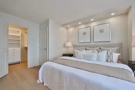 7420 Bathurst Street Vaughan ON L4J 6X4