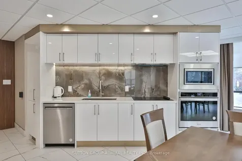 7420 Bathurst Street Vaughan ON L4J 6X4