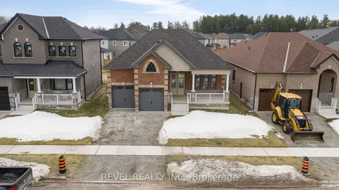 57 Wood Crescent Essa ON L3W 0M5