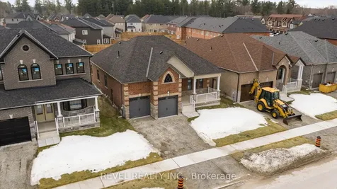 57 Wood Crescent Essa ON L3W 0M5