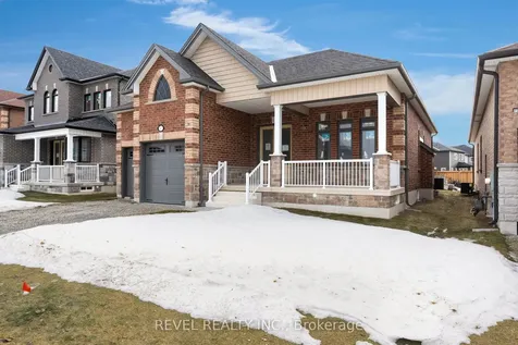 57 Wood Crescent Essa ON L3W 0M5