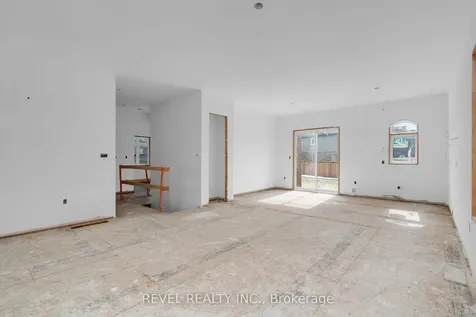 57 Wood Crescent Essa ON L3W 0M5