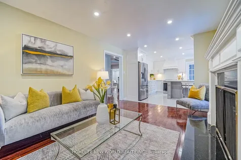 15 Marylebone Crescent Richmond Hill ON L4E 2L5
