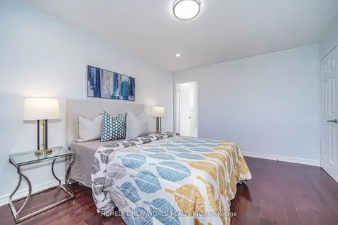 15 Marylebone Crescent Richmond Hill ON L4E 2L5