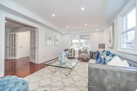 15 Marylebone Crescent Richmond Hill ON L4E 2L5