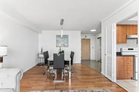 40 Harding Boulevard W Richmond Hill ON L4C 9S5