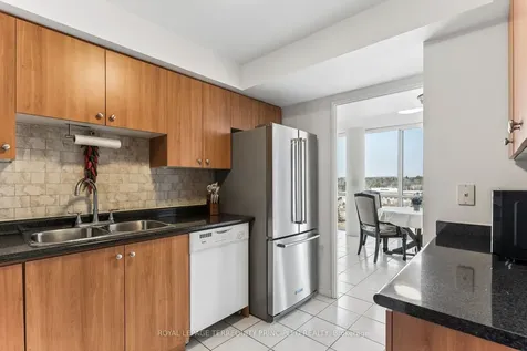 40 Harding Boulevard W Richmond Hill ON L4C 9S5