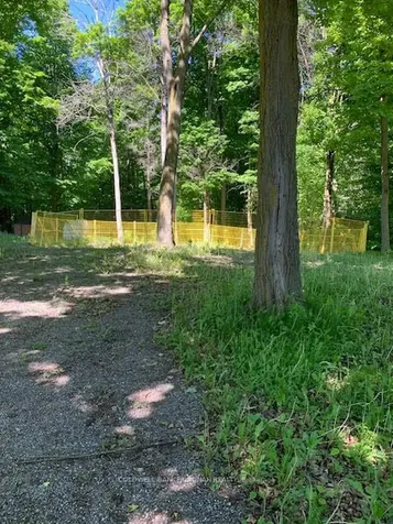 6444 3rd Line Essa ON L9R 1V2