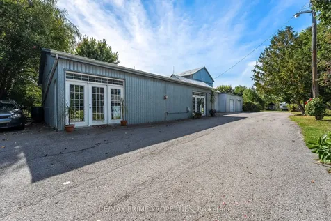 21044 Leslie Street East Gwillimbury ON L0G 1R0