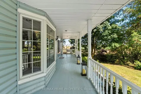 21044 Leslie Street East Gwillimbury ON L0G 1R0