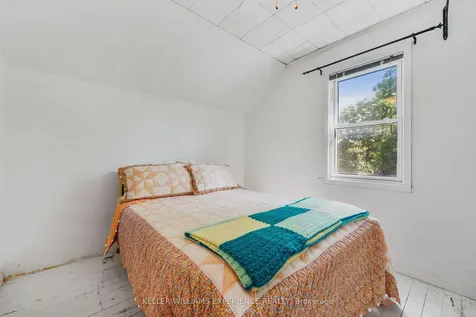 76 Margaret Street Essa ON L0M 1B0