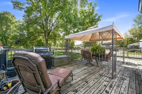 76 Margaret Street Essa ON L0M 1B0