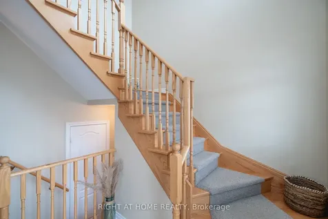 34 Blanchard Crescent Essa ON L0M 1B5