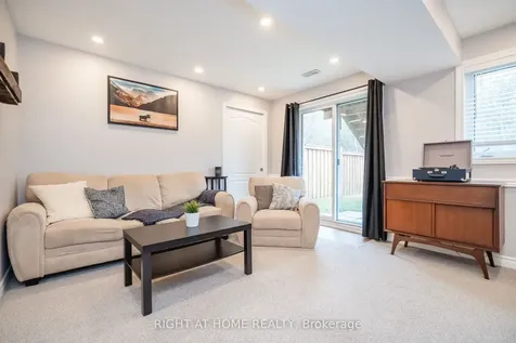 34 Blanchard Crescent Essa ON L0M 1B5