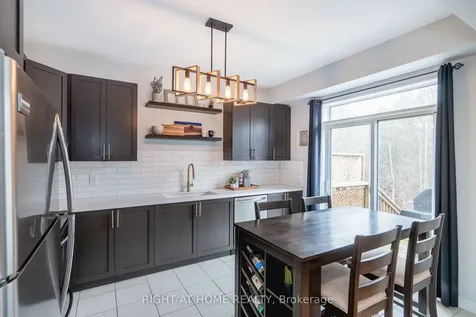 34 Blanchard Crescent Essa ON L0M 1B5