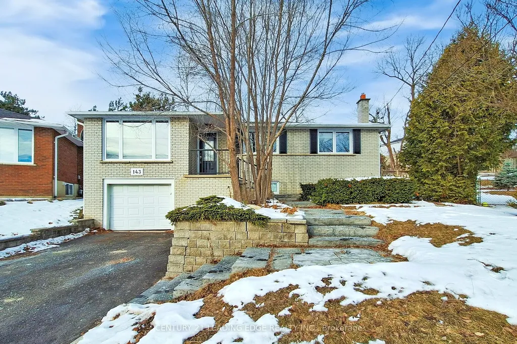 143 Luxury Avenue Bradford West Gwillimbury ON L3Z 1T5