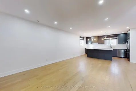 143 Luxury Avenue Bradford West Gwillimbury ON L3Z 1T5