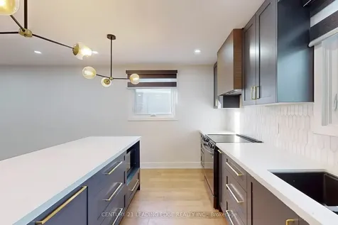 143 Luxury Avenue Bradford West Gwillimbury ON L3Z 1T5