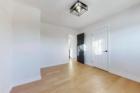 143 Luxury Avenue Bradford West Gwillimbury ON L3Z 1T5