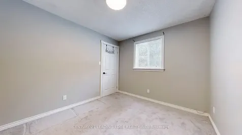 143 Luxury Avenue Bradford West Gwillimbury ON L3Z 1T5