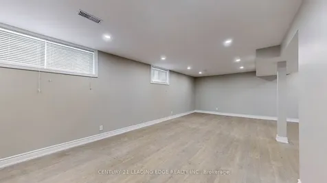 143 Luxury Avenue Bradford West Gwillimbury ON L3Z 1T5