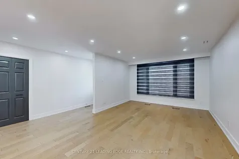 143 Luxury Avenue Bradford West Gwillimbury ON L3Z 1T5