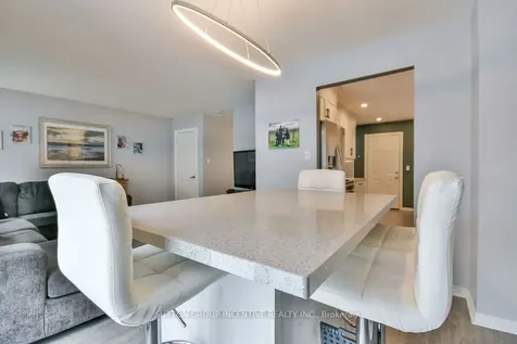 233 Colborne Street Bradford West Gwillimbury ON L3Z 2R8