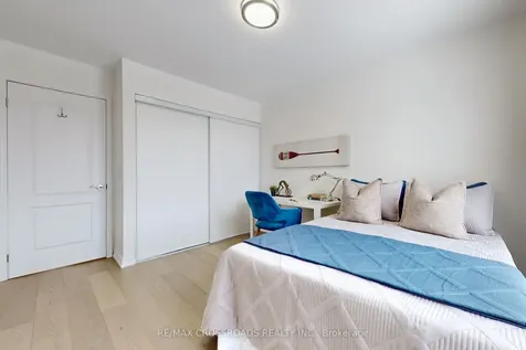 51 Bilbrough Street Aurora ON L4G 7W4