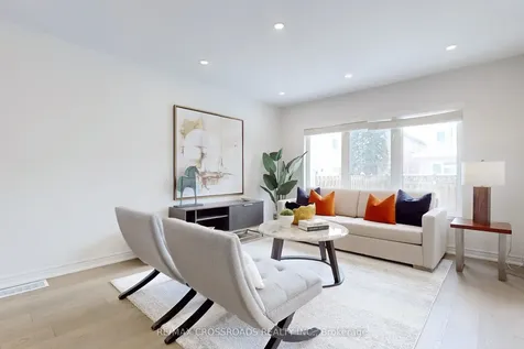 51 Bilbrough Street Aurora ON L4G 7W4