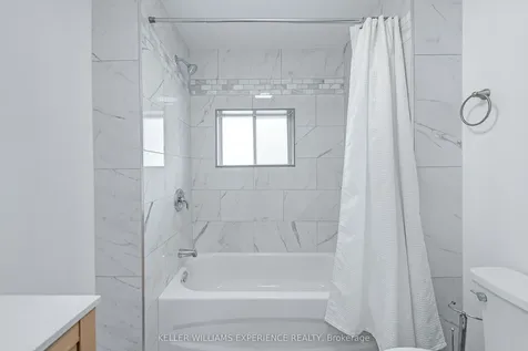 254 Parkway Avenue Georgina ON L4P 2V9