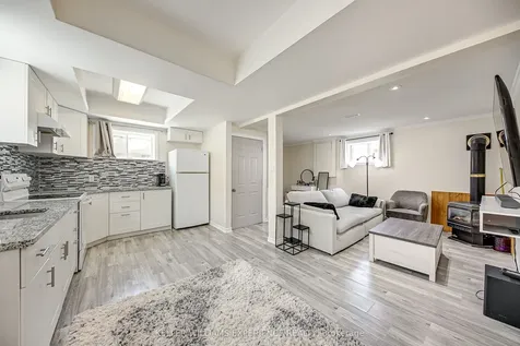 254 Parkway Avenue Georgina ON L4P 2V9