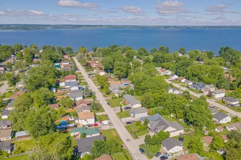 254 Parkway Avenue Georgina ON L4P 2V9