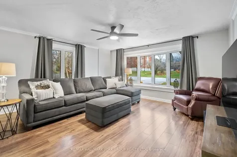 59 Laidlaw Street N Brock ON L0E 1E0