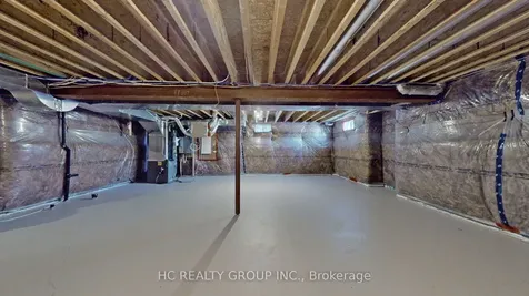 86 Robb Thompson Road East Gwillimbury ON L0G 1M0