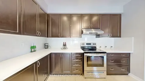 86 Robb Thompson Road East Gwillimbury ON L0G 1M0