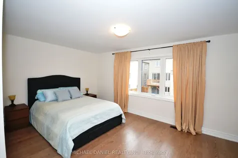 103 Carriage Shop Bend East Gwillimbury ON N1T 0G6