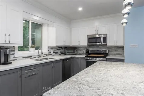 38 Minonen Road Georgina ON L0C 1L0