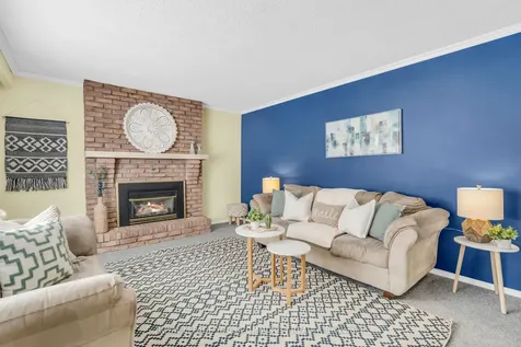 133 Park Street Brock ON L0E 1E0