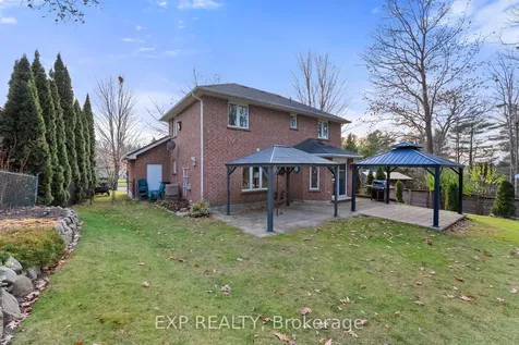 34 Hollis Crescent East Gwillimbury ON L9N 1E7