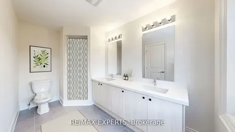 12 Abeam Street East Gwillimbury ON L6N 0W4