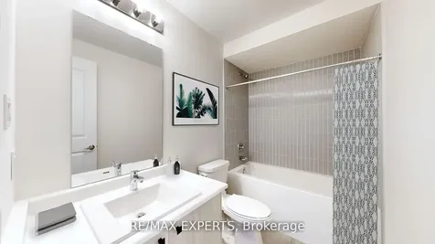 12 Abeam Street East Gwillimbury ON L6N 0W4