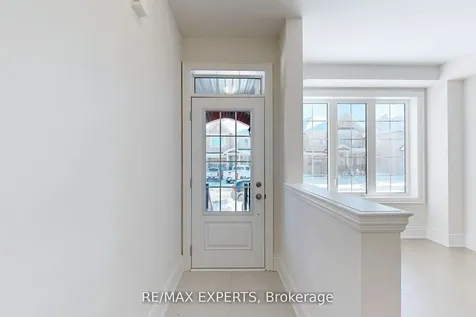 12 Abeam Street East Gwillimbury ON L6N 0W4