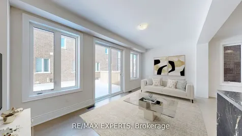 12 Abeam Street East Gwillimbury ON L6N 0W4