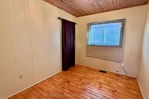 212 South Channel Drive Georgina ON L4P 2N3