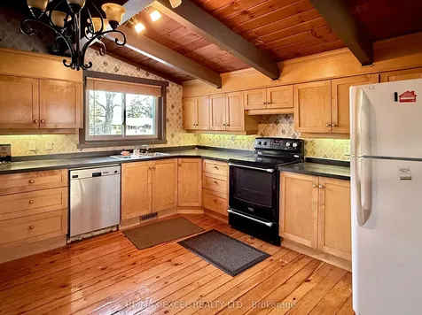 212 South Channel Drive Georgina ON L4P 2N3