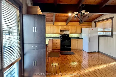 212 South Channel Drive Georgina ON L4P 2N3