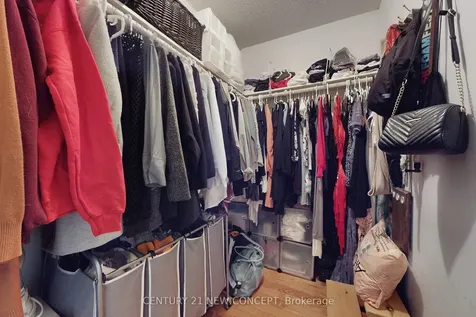 2 Crittenden Drive Georgina ON L4P 4E7