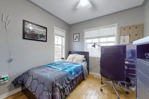 2 Crittenden Drive Georgina ON L4P 4E7