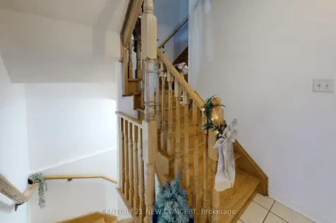 2 Crittenden Drive Georgina ON L4P 4E7